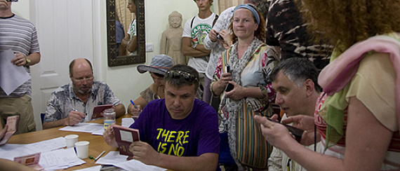 Спрос на биометрические загранпаспорта продолжает расти